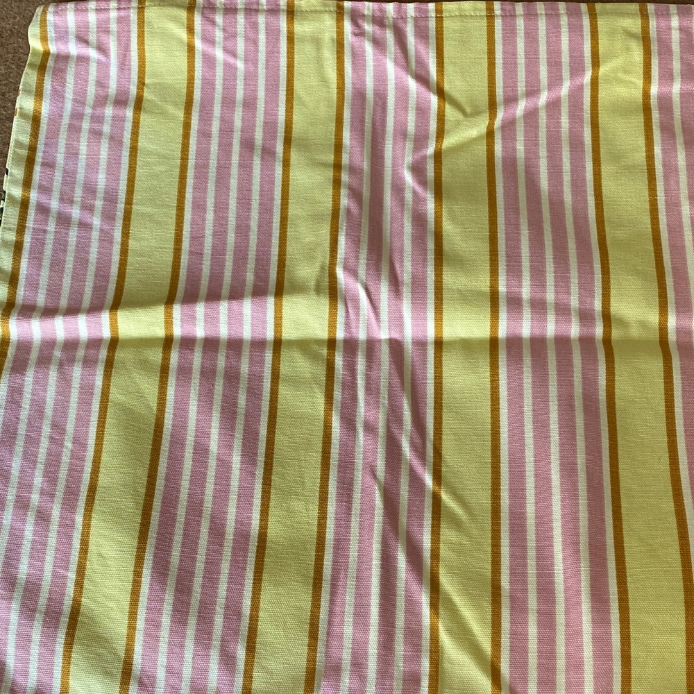 IKEA SOMMAR Green and Yellow Palm Tree Accent Pillow Covers, Set of Two - Picture 6 of 8